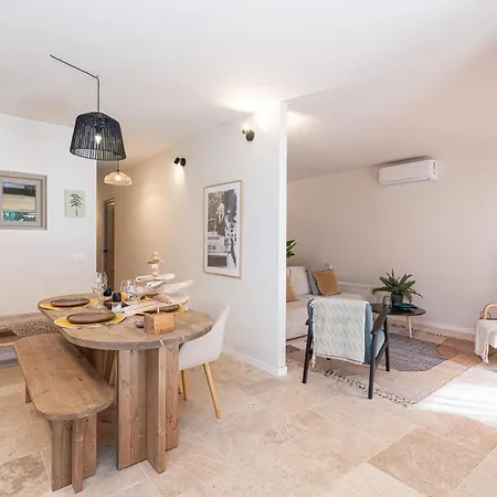Apartment Banda Del Mar By Solaga Homes